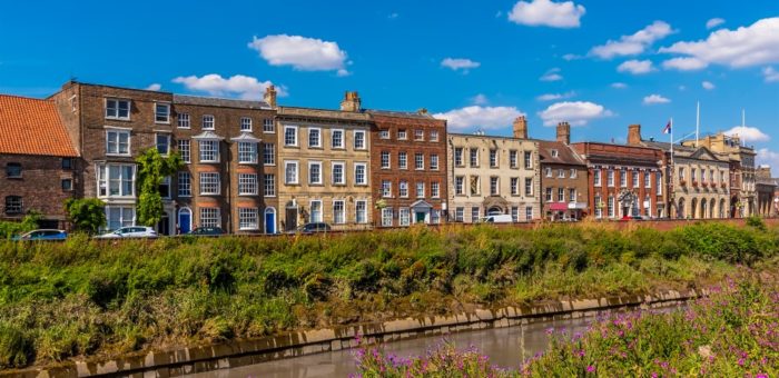 RP Georgian houses in the background in Wisbech, Cambridgeshire L shutterstock_1148070467 | Garrington East Villages in Cambridgeshire